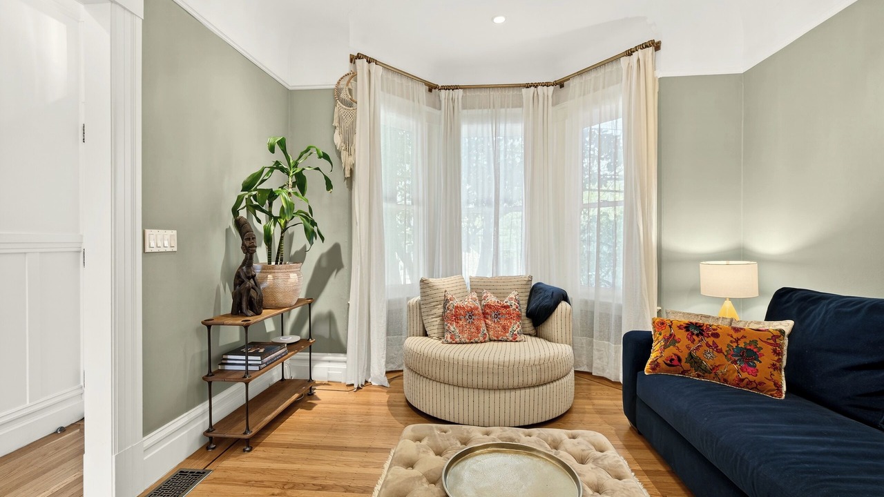 Photo of Livingroom in Glen Park