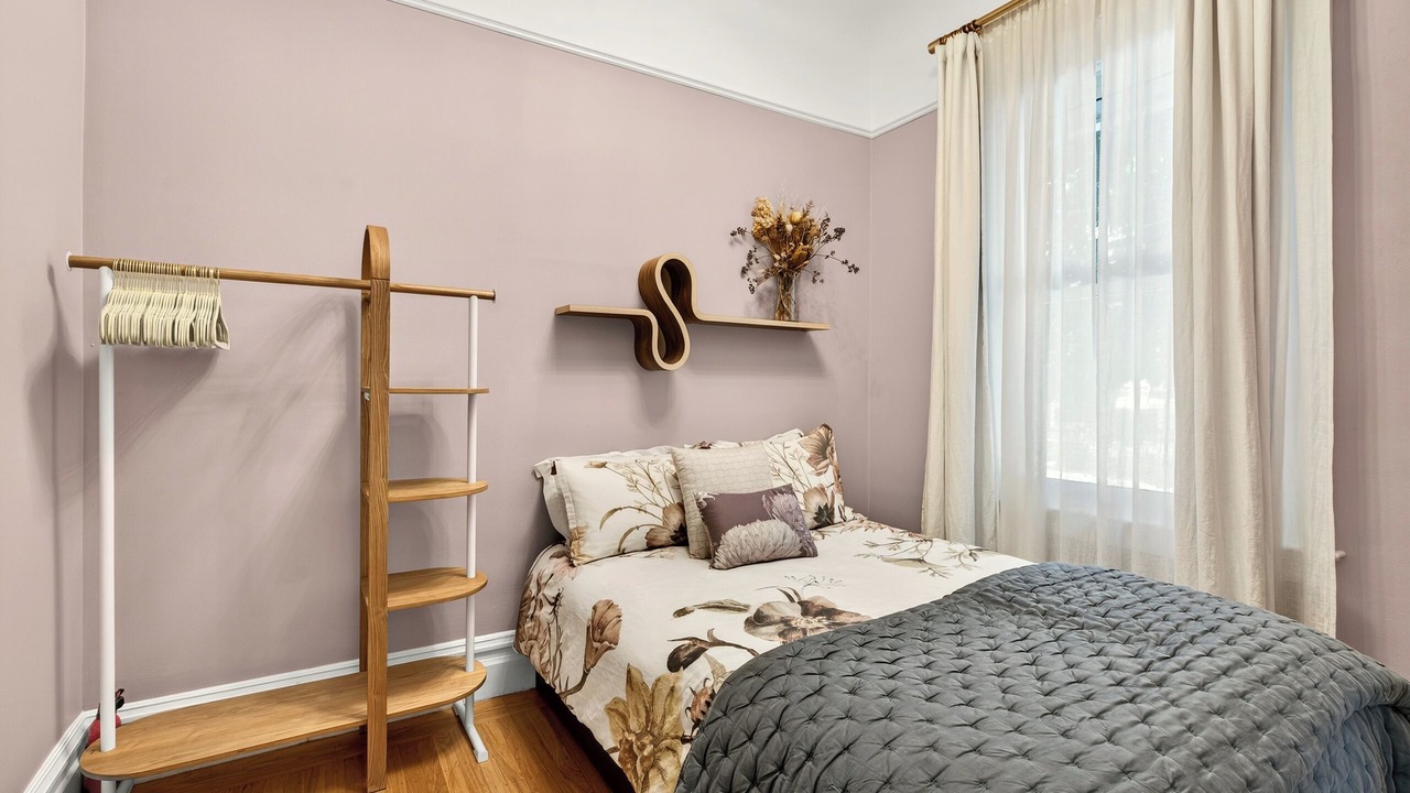 Photo of Bedroom in Glen Park
