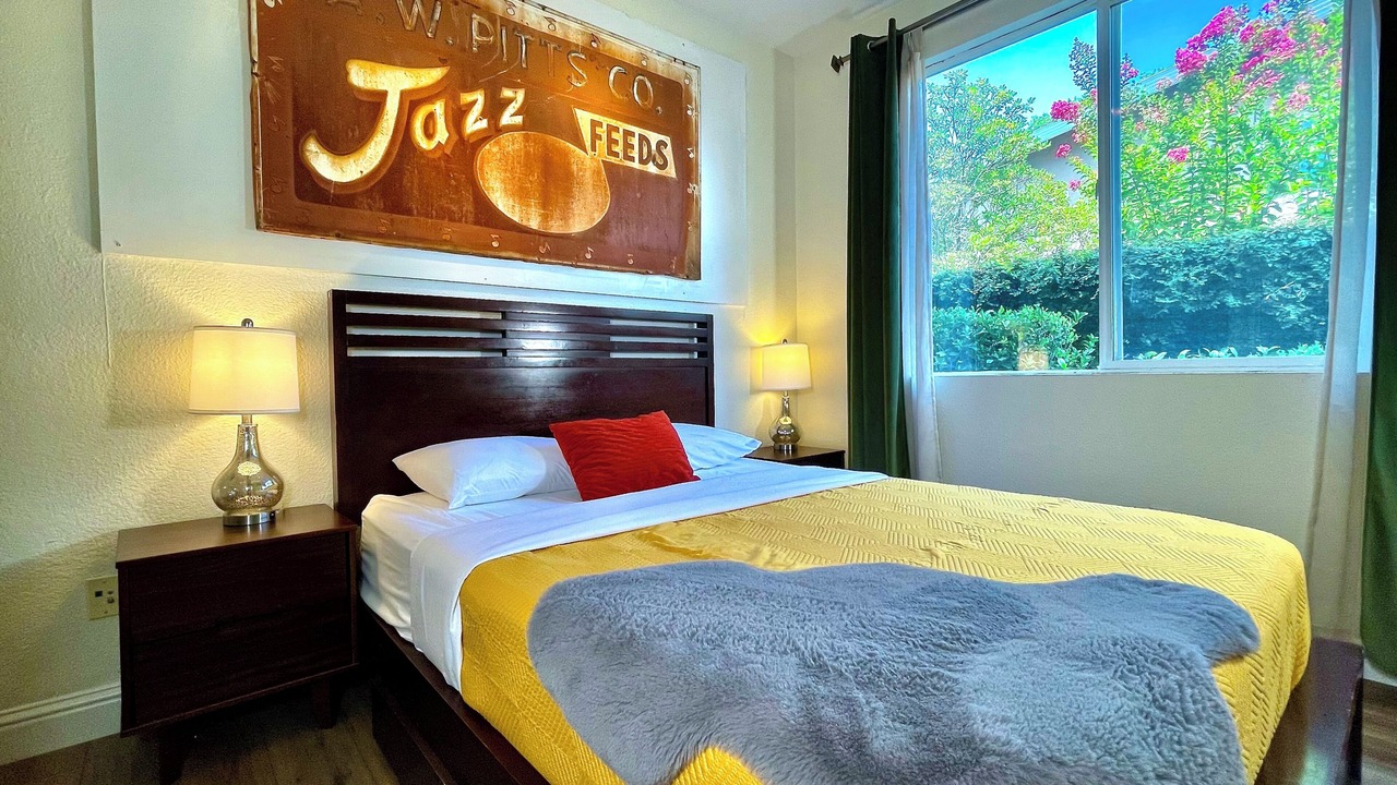 Photo of Bedroom in Roseville