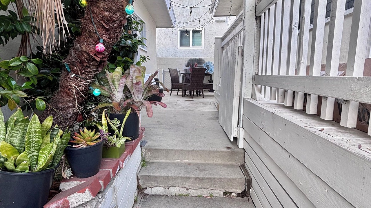 Photo of Patio Balcony in Corona del Mar