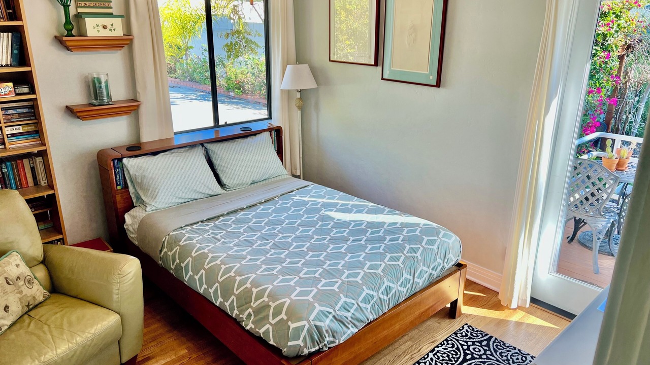 Photo of Bedroom in Mount Helix