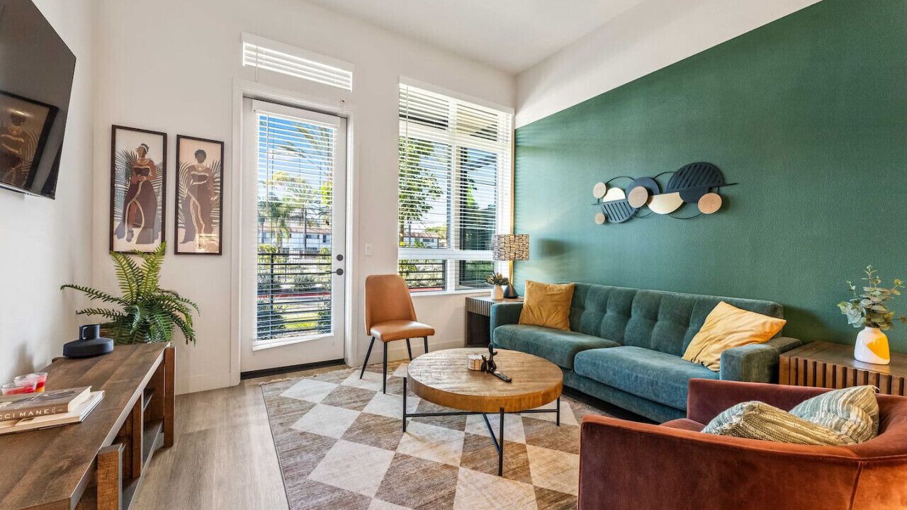 Photo of Livingroom in Costa Mesa