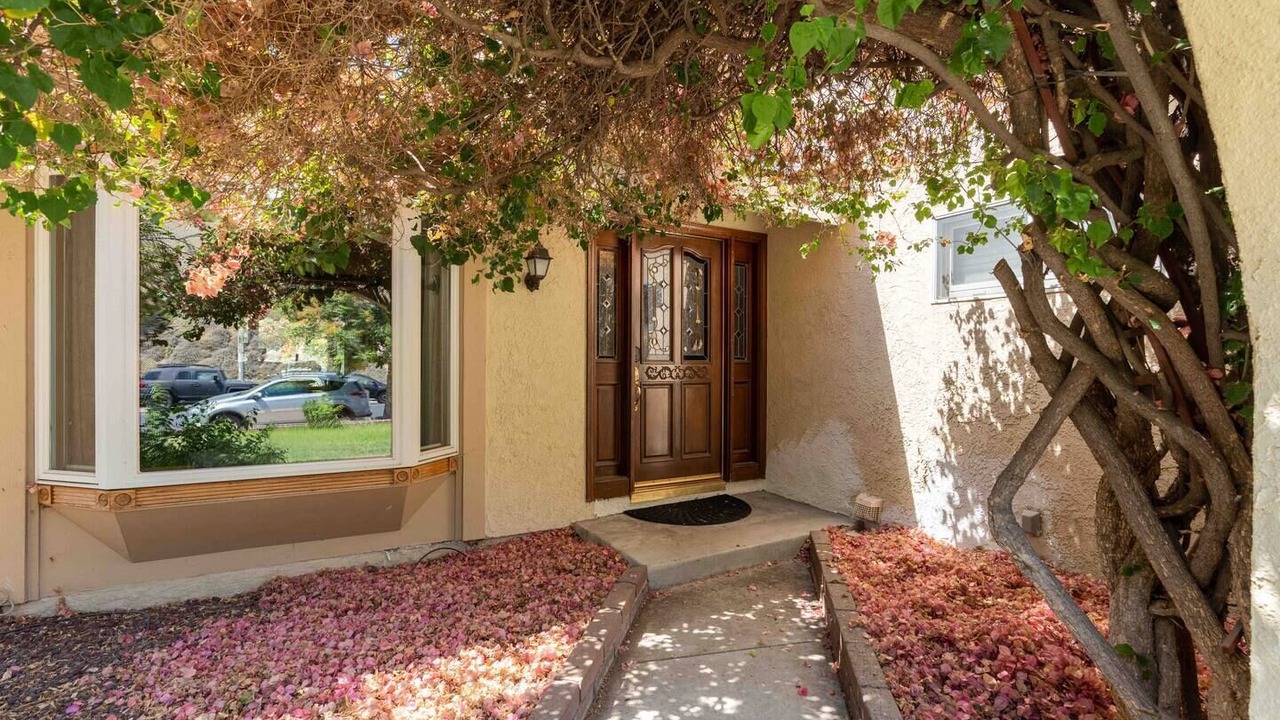 Photo of Outdoor in Corona