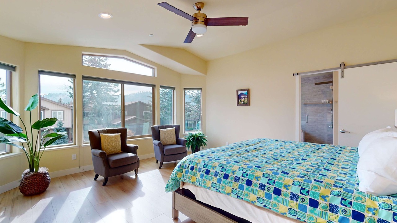 Photo of Bedroom in Tahoe Keys
