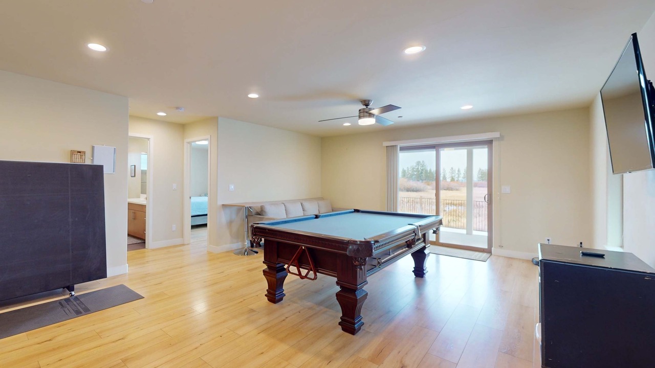 Photo of Bedroom in Tahoe Keys