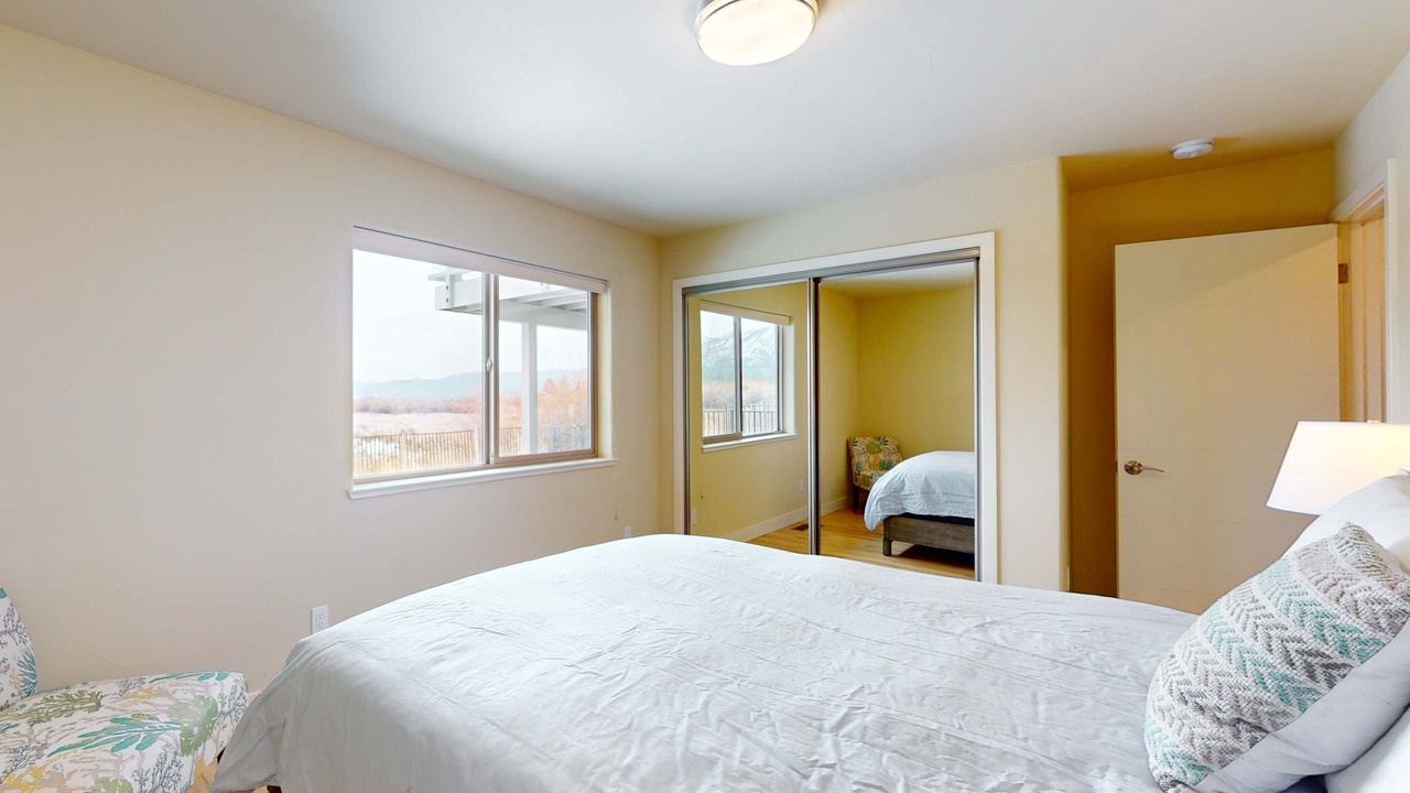 Photo of Bedroom in Tahoe Keys