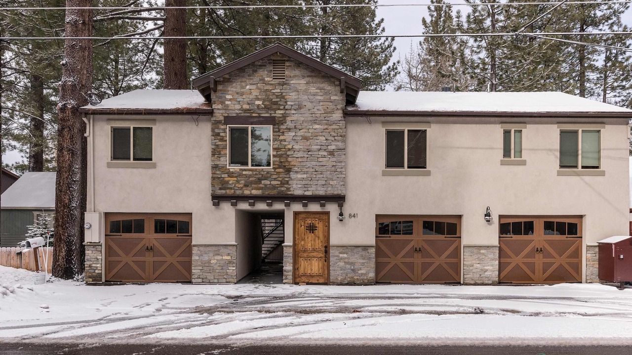 Photo of Outdoor in Al Tahoe