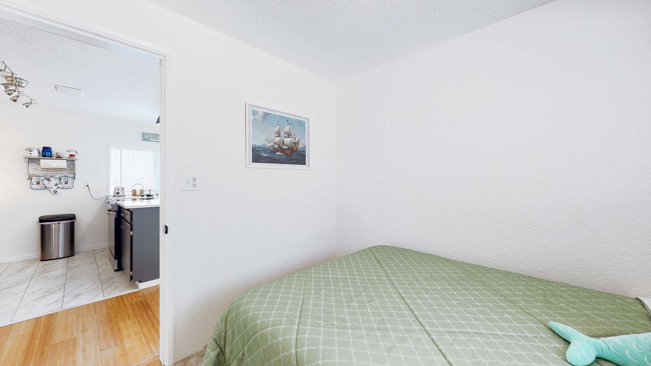 Photo of Bedroom in Winchester Bay