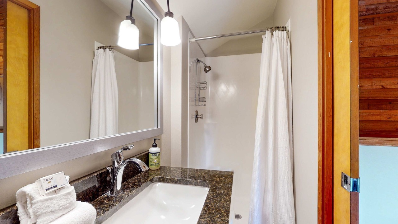 Photo of Bathroom in Black Butte Ranch