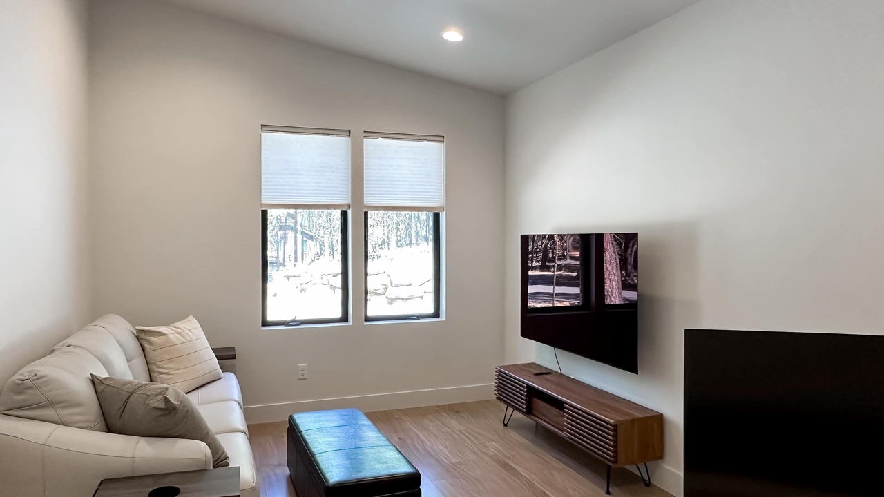 Photo of Livingroom in Black Butte Ranch