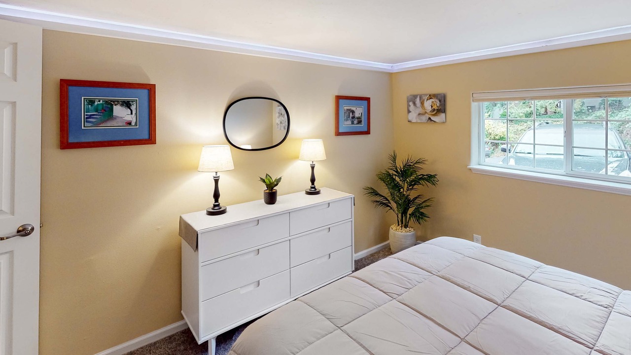 Photo of Bedroom in Friendly