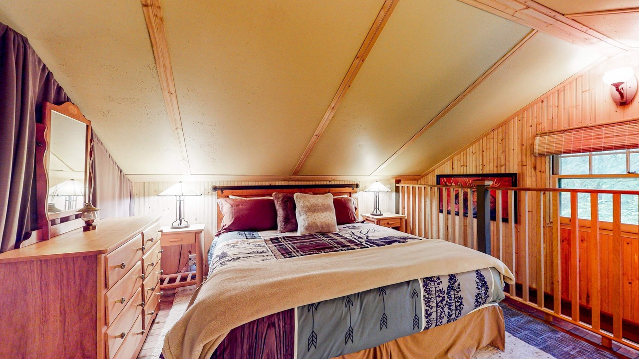 Photo of Bedroom in Marmot