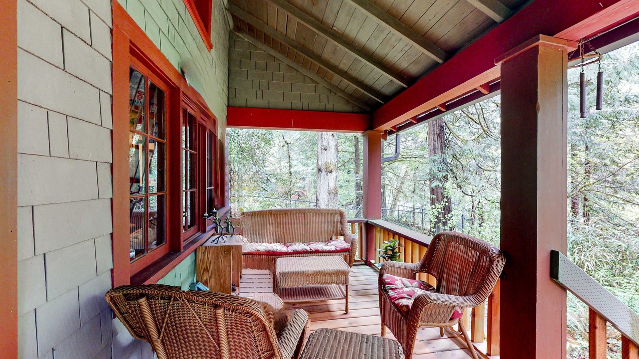Photo of Patio Balcony in Marmot