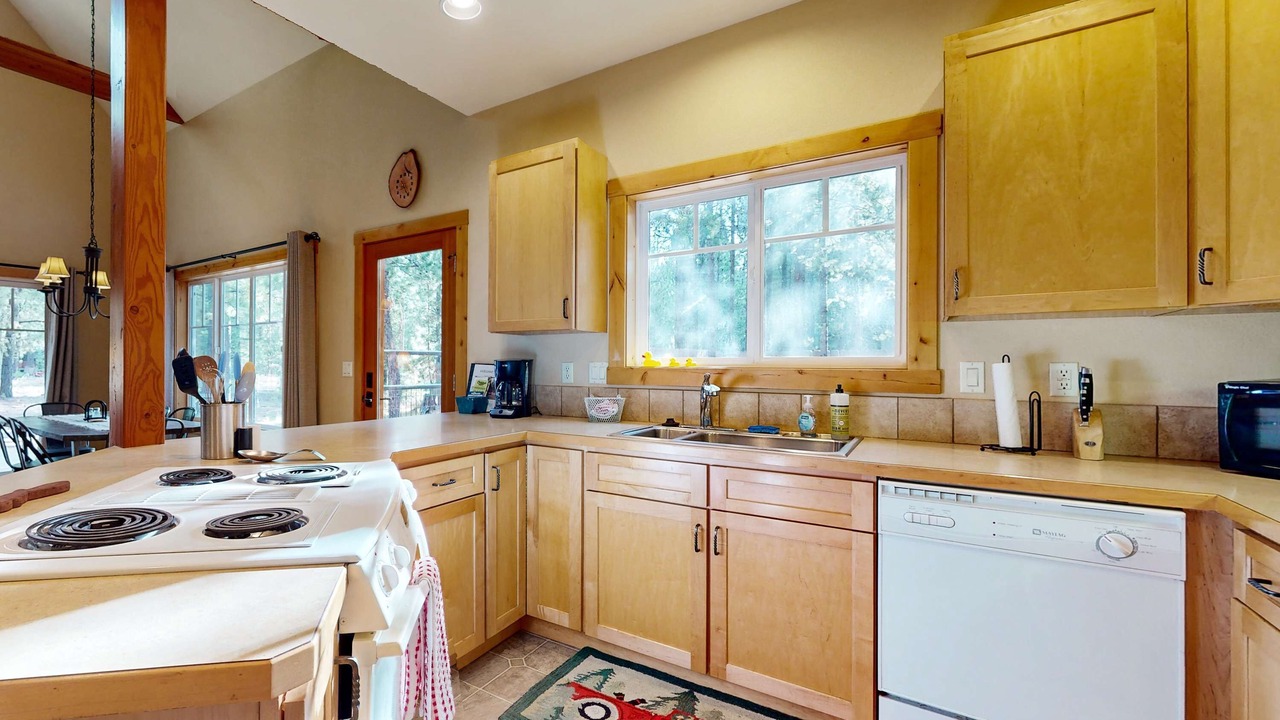 Photo of Kitchen in Three Rivers