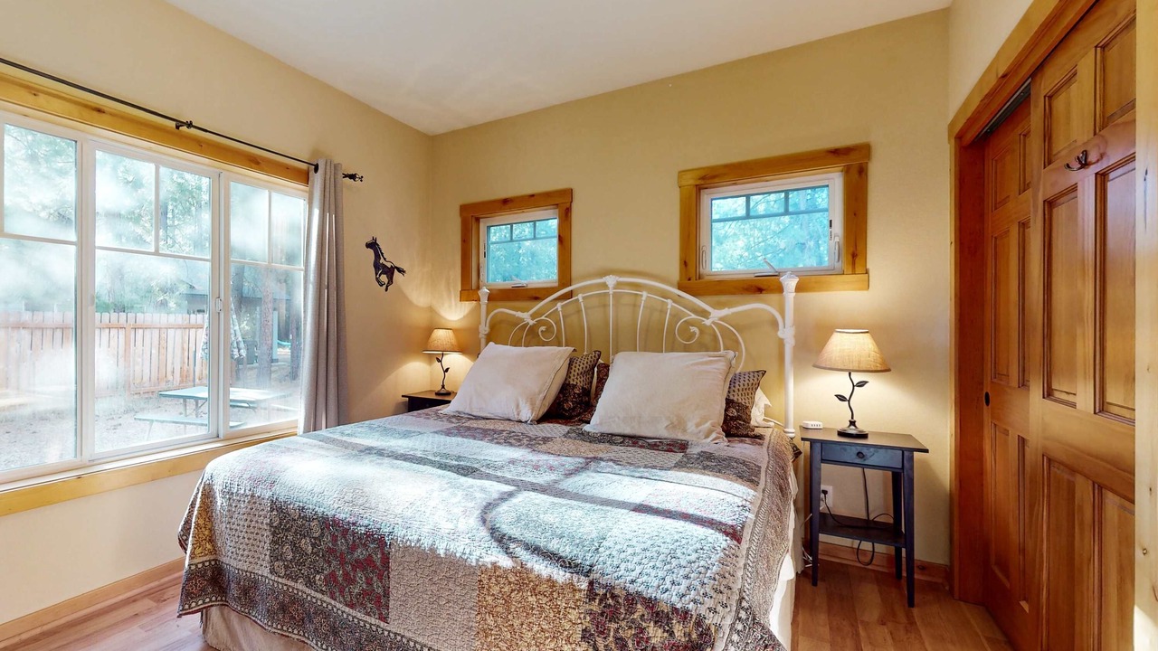 Photo of Bedroom in Three Rivers