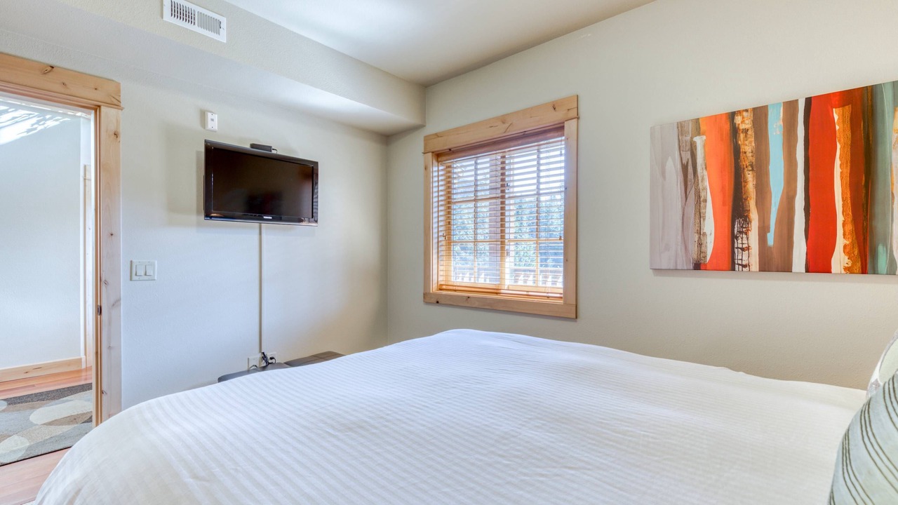Photo of Bedroom in Government Camp