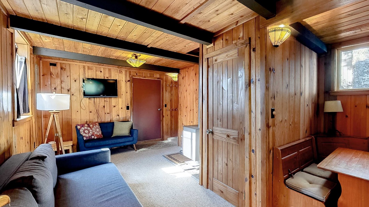 Photo of Livingroom in Government Camp
