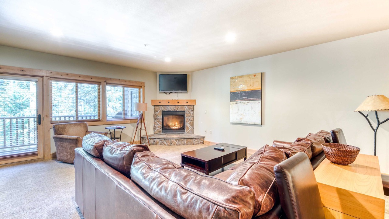 Photo of Livingroom in Government Camp