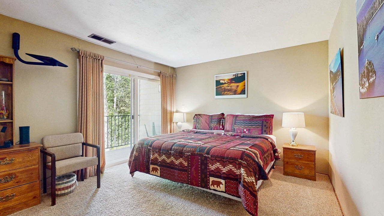 Photo of Bedroom in Carnelian Woods