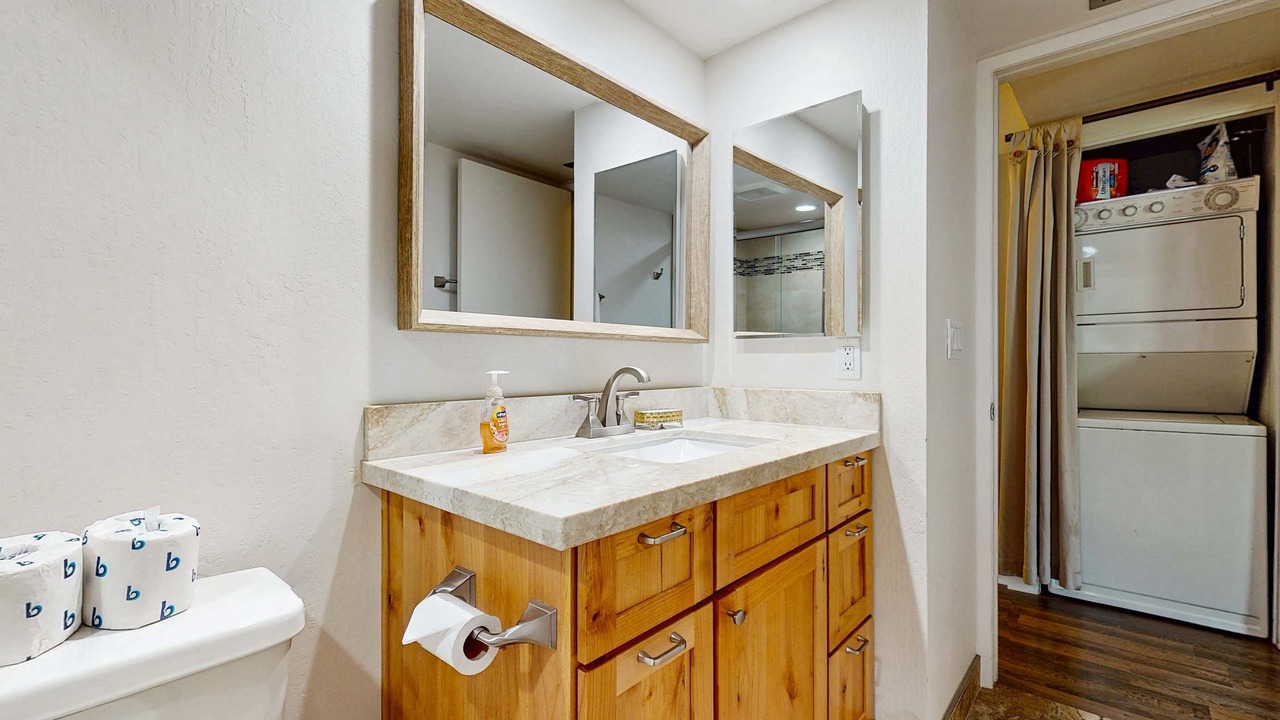 Photo of Bathroom in Carnelian Woods