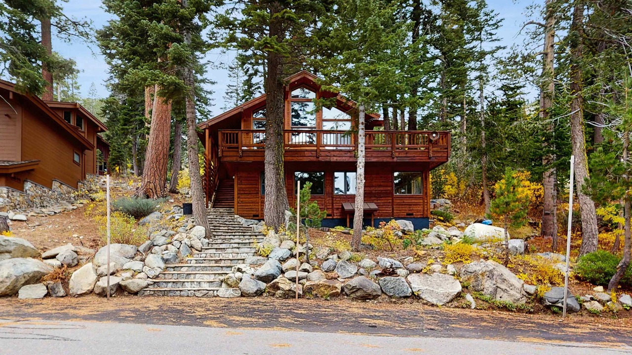 Photo of Outdoor in Alpine Meadows