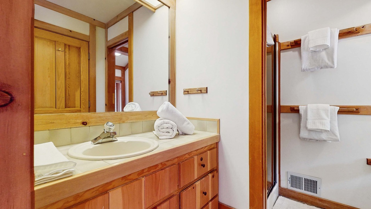Photo of Bathroom in Alpine Meadows