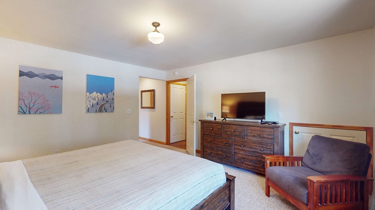 Photo of Bedroom in Montgomery Estates