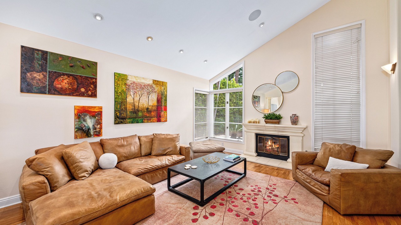 Photo of Livingroom in Carmel Valley