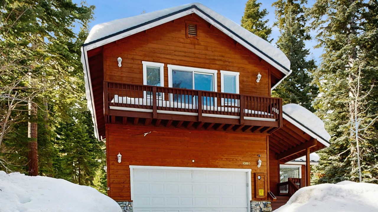 Photo of Outdoor in Kingswood Estates