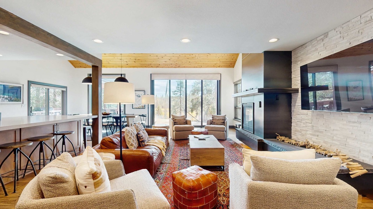 Photo of Livingroom in Truckee