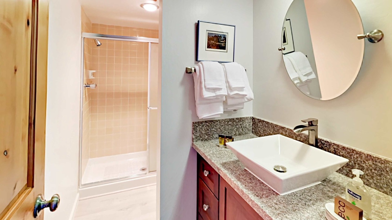 Photo of Bathroom in Tahoe Keys