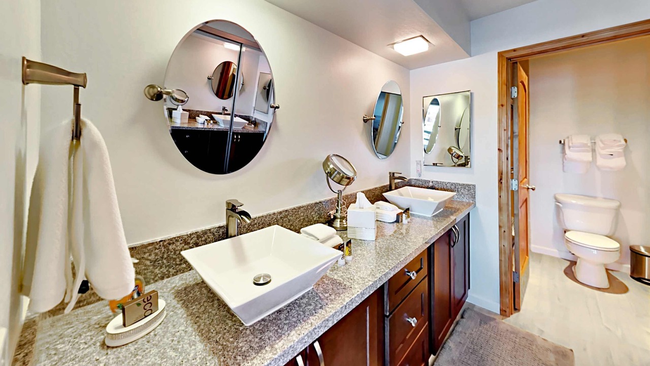 Photo of Bathroom in Tahoe Keys
