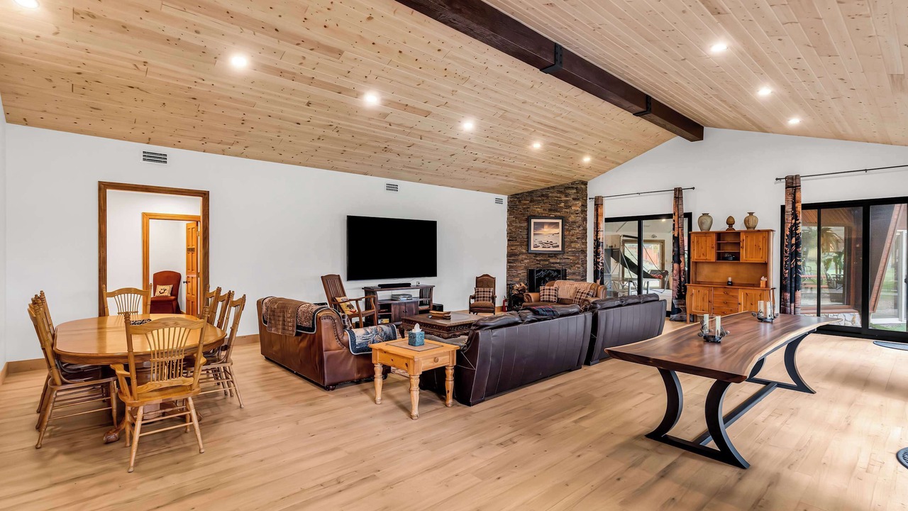 Photo of Livingroom in South Lake Tahoe