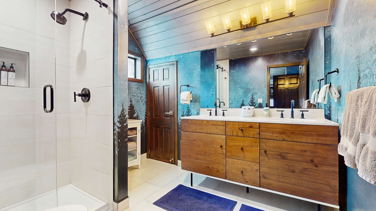 Photo of Bathroom in Truckee
