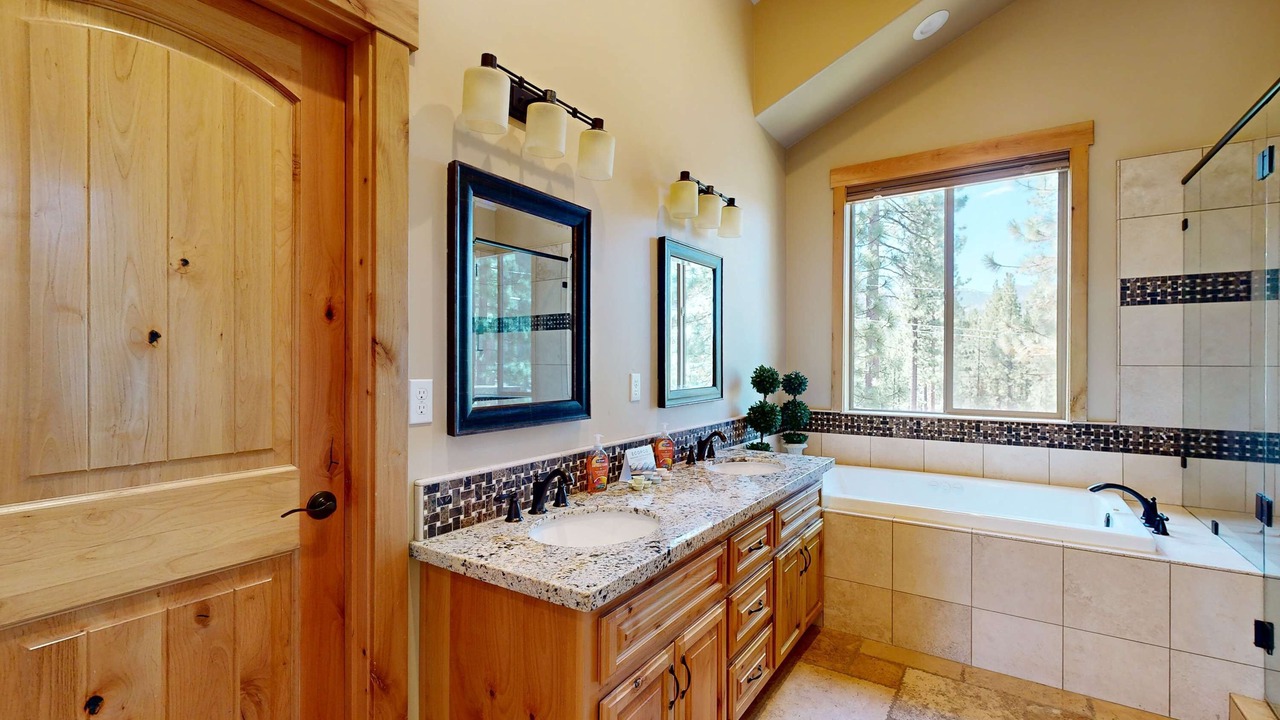 Photo of Bathroom in Montgomery Estates