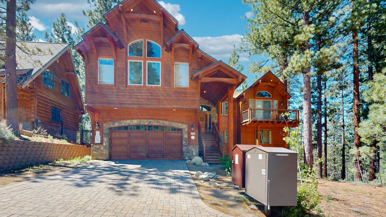 Photo of Outdoor in Montgomery Estates