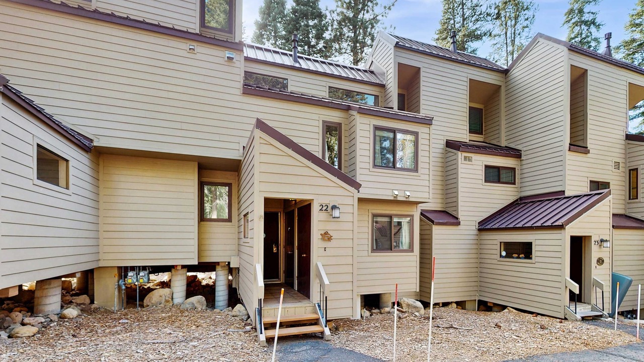 Photo of Outdoor in Carnelian Woods