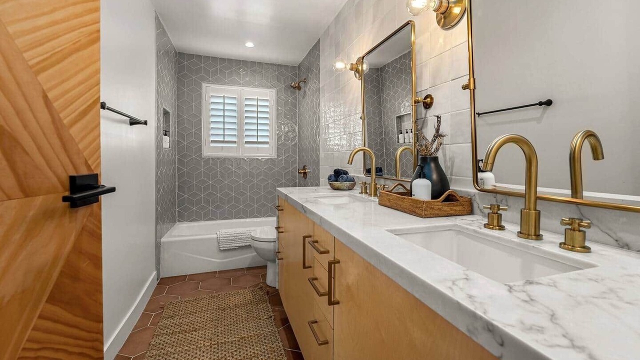Photo of Bathroom in Joshua Tree