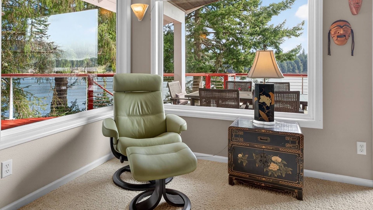 Photo of Livingroom in Dunes City
