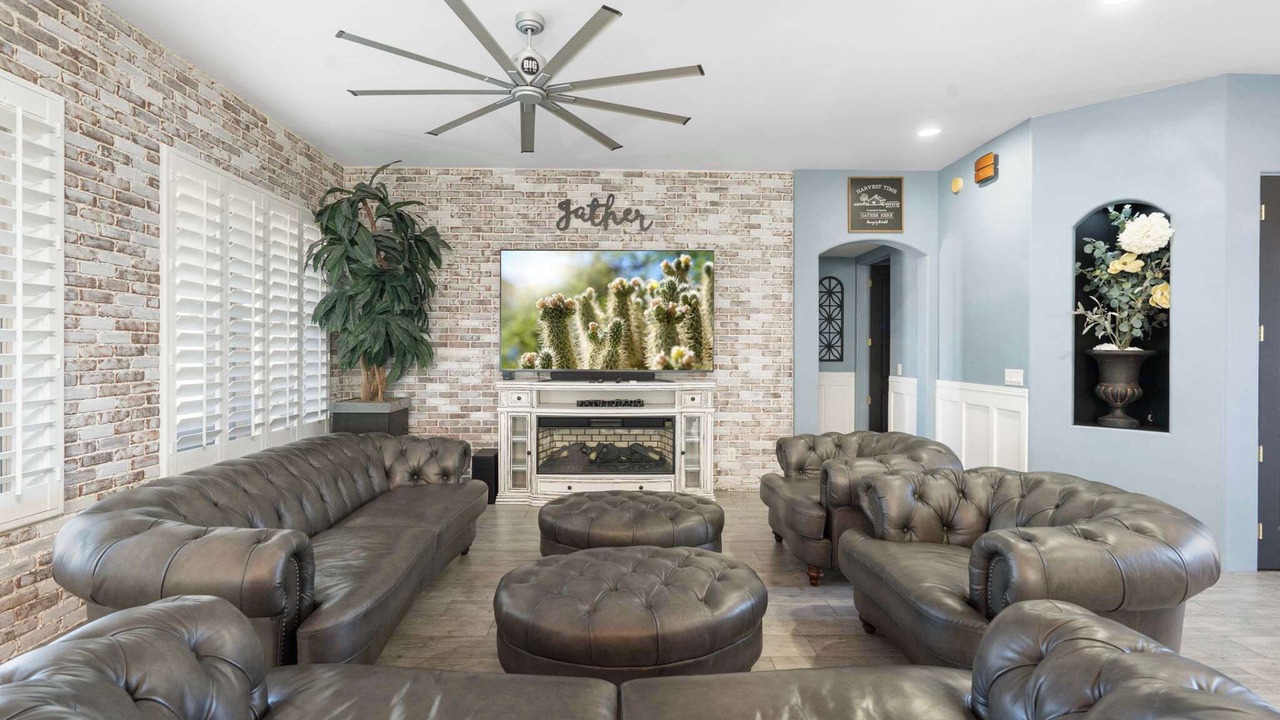 Photo of Livingroom in Litchfield Park