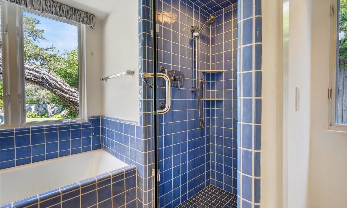 Photo of Bathroom in Carmel Point