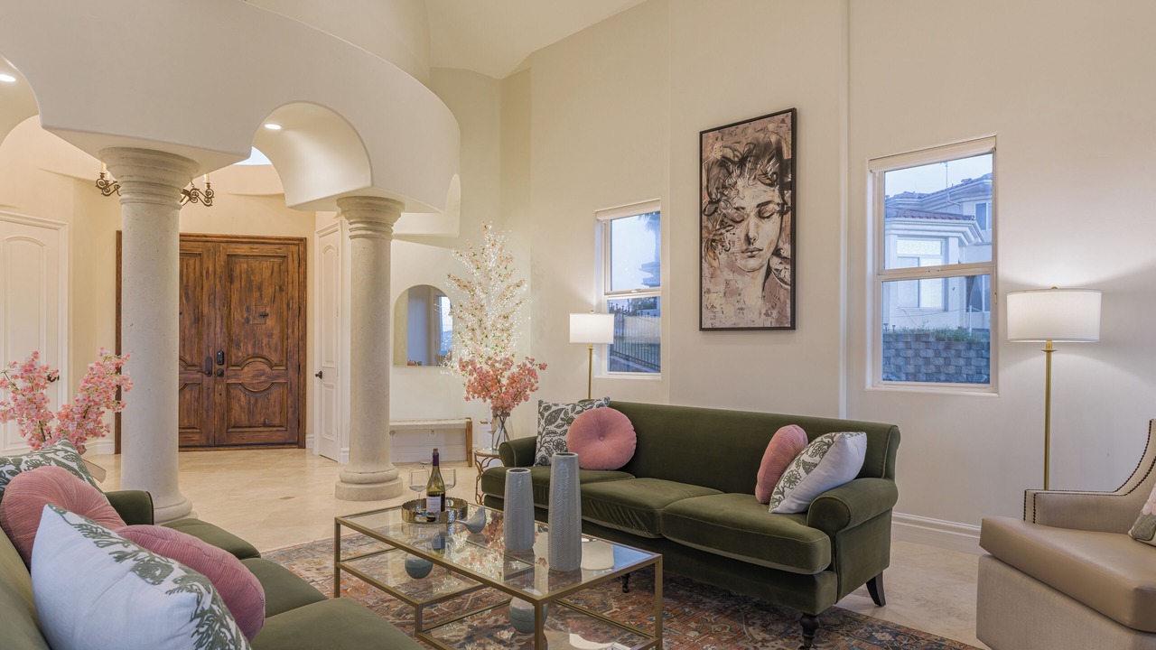 Photo of Livingroom in Poway