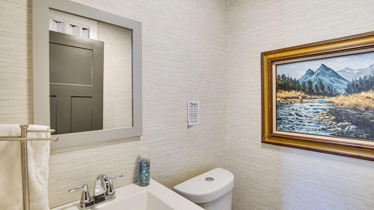 Photo of Bathroom in Beaver