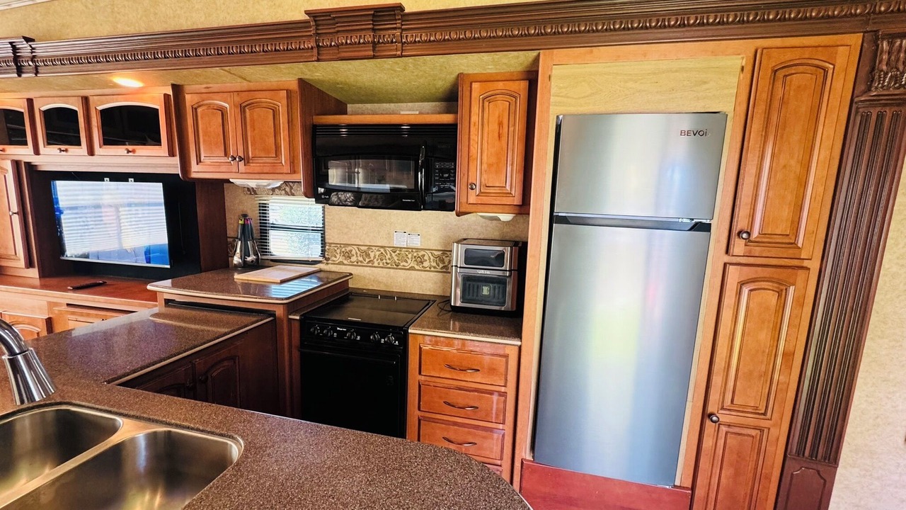 Photo of Kitchen in Desert Hot Springs