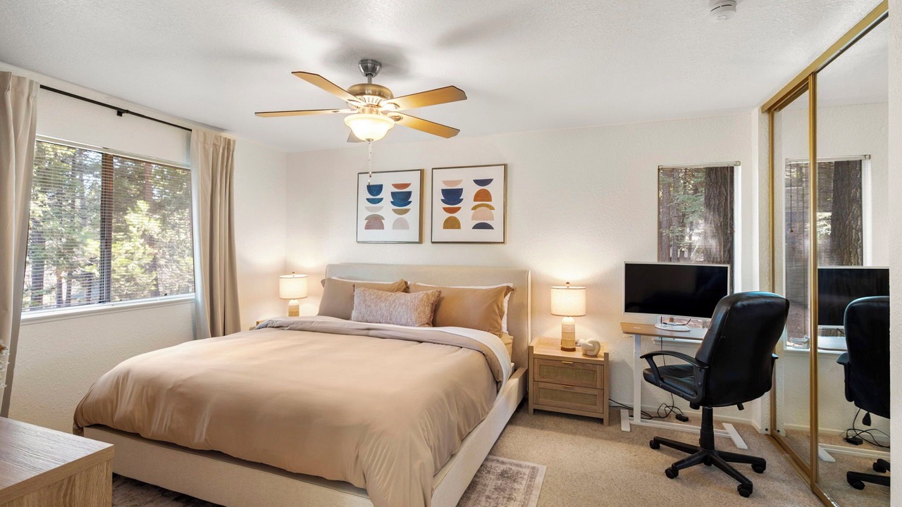 Photo of Bedroom in Glencoe
