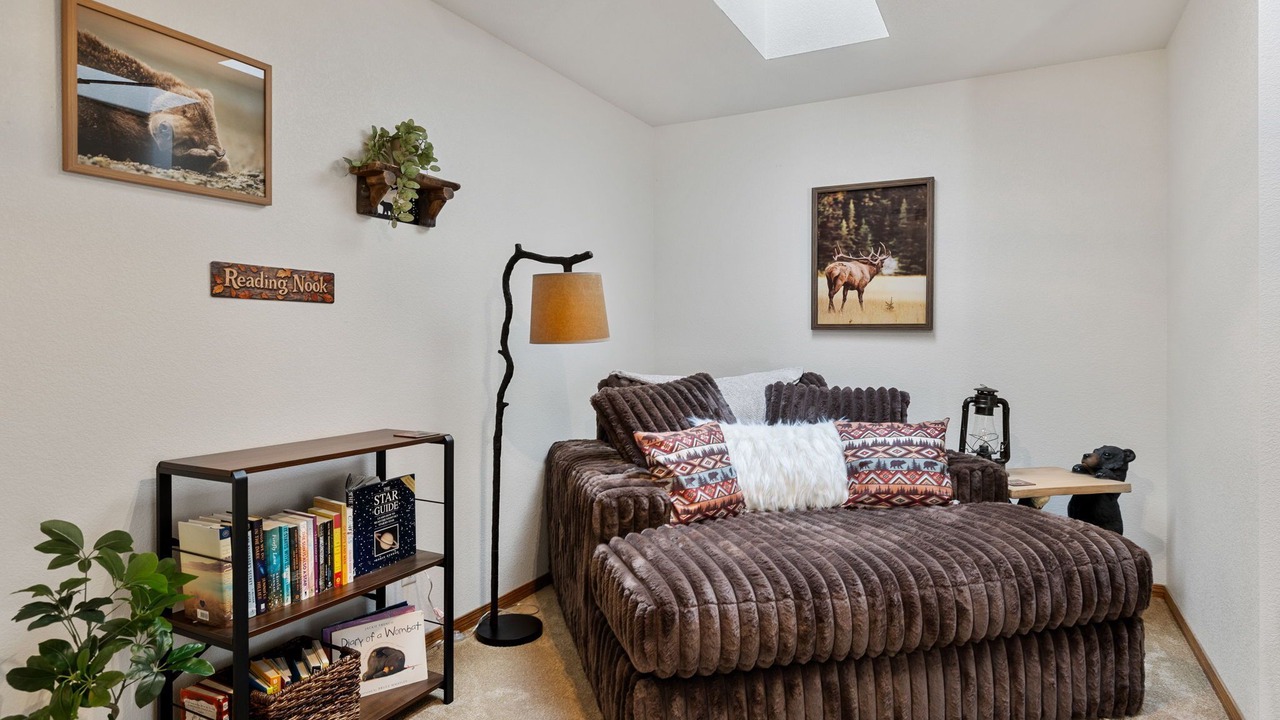 Photo of Livingroom in Hidden Valley Ranch