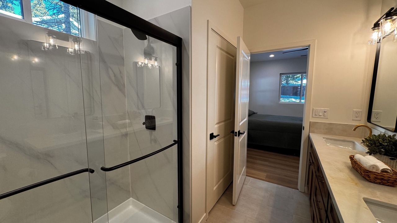 Photo of Bathroom in Lake Almanor West