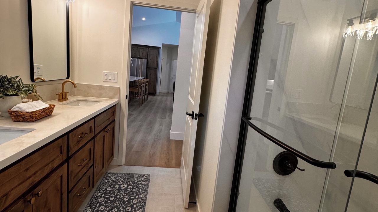 Photo of Bathroom in Lake Almanor West