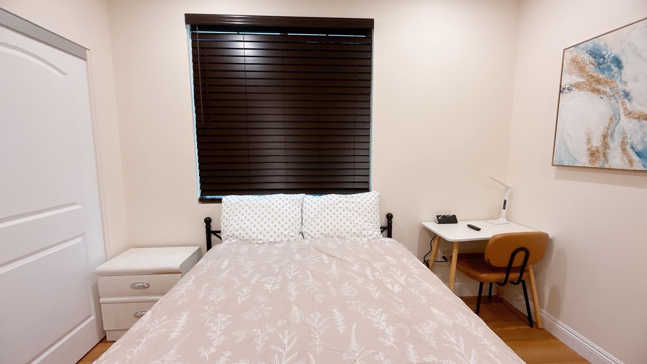 Photo of Bedroom in San Gabriel