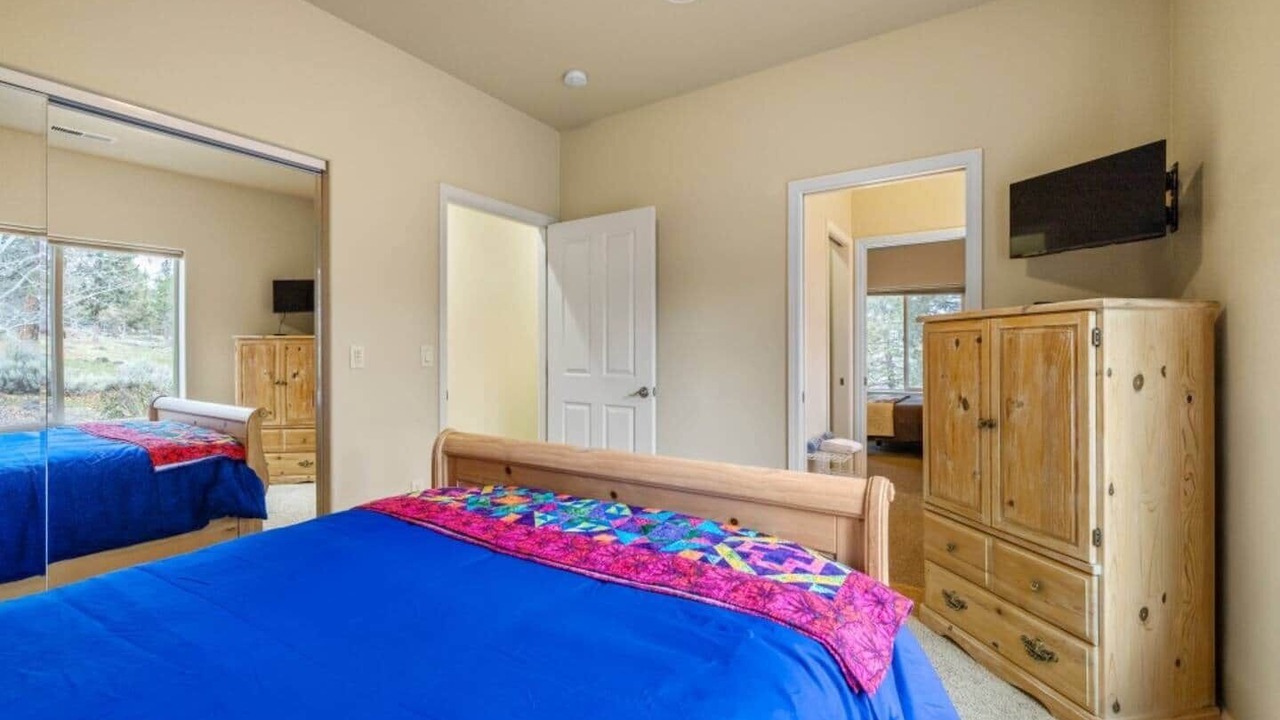 Photo of Bedroom in Klamath Falls